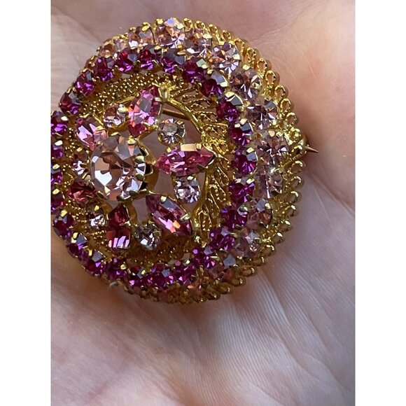 Vintage Rhinestone Brooch Made In Austria Fuchsia Pink Domed Gold-Tone - Picture 6 of 13